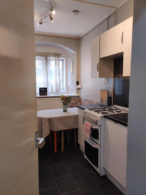 Simply Shoreditch 1 Bed Space Londen Buitenkant foto