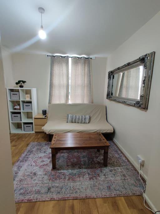 Simply Shoreditch 1 Bed Space Londen Buitenkant foto
